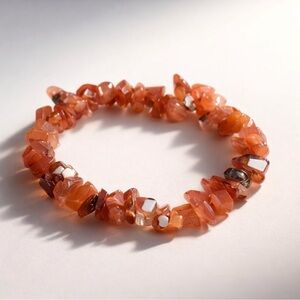 Natural Red Jasper Chip Bracelet – Grounding & Earthy Energy
